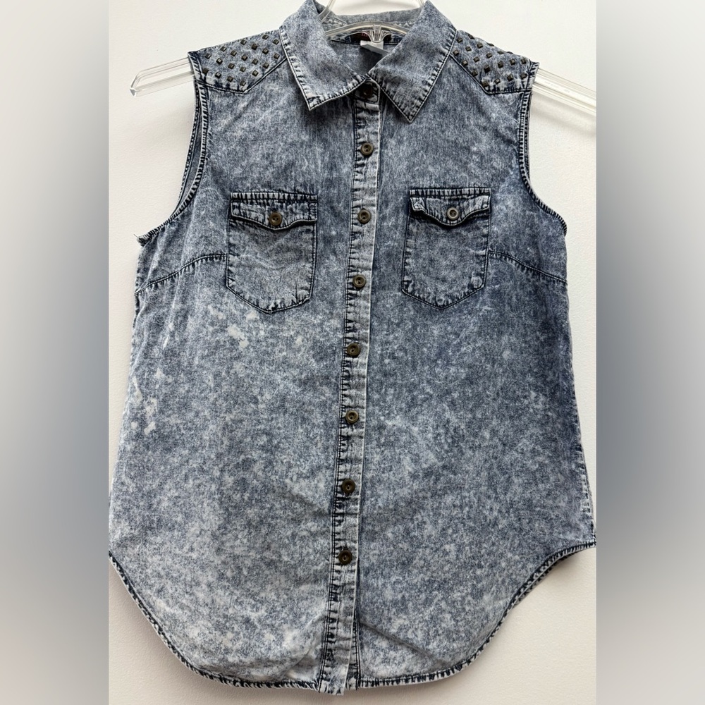 Vintage mark. Studded Denim Button Down Shirt